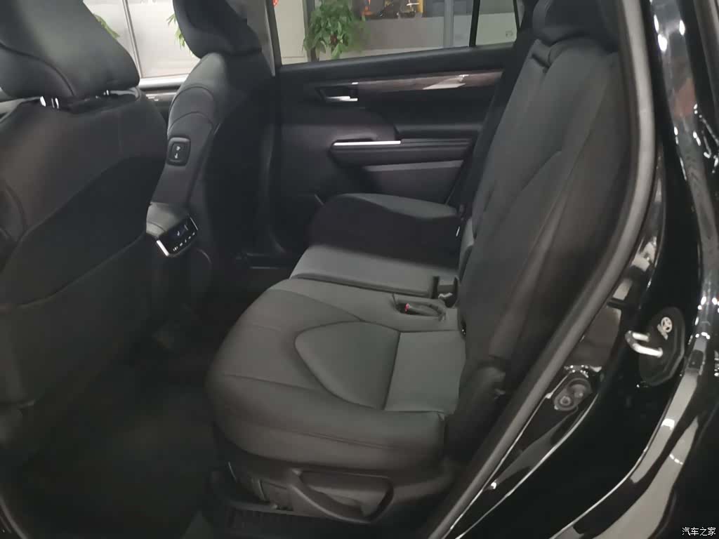 Toyota Highlander, 2025 13