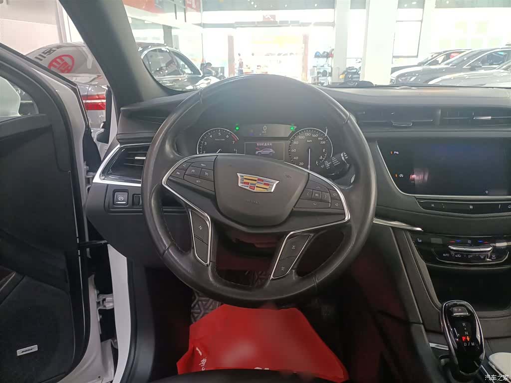 Cadillac XT5, 2021 7