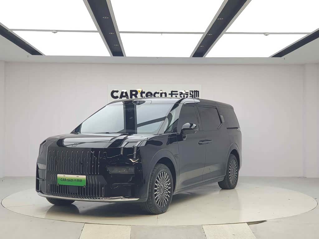 Zeekr 009 2024 мест Executive 108kWh