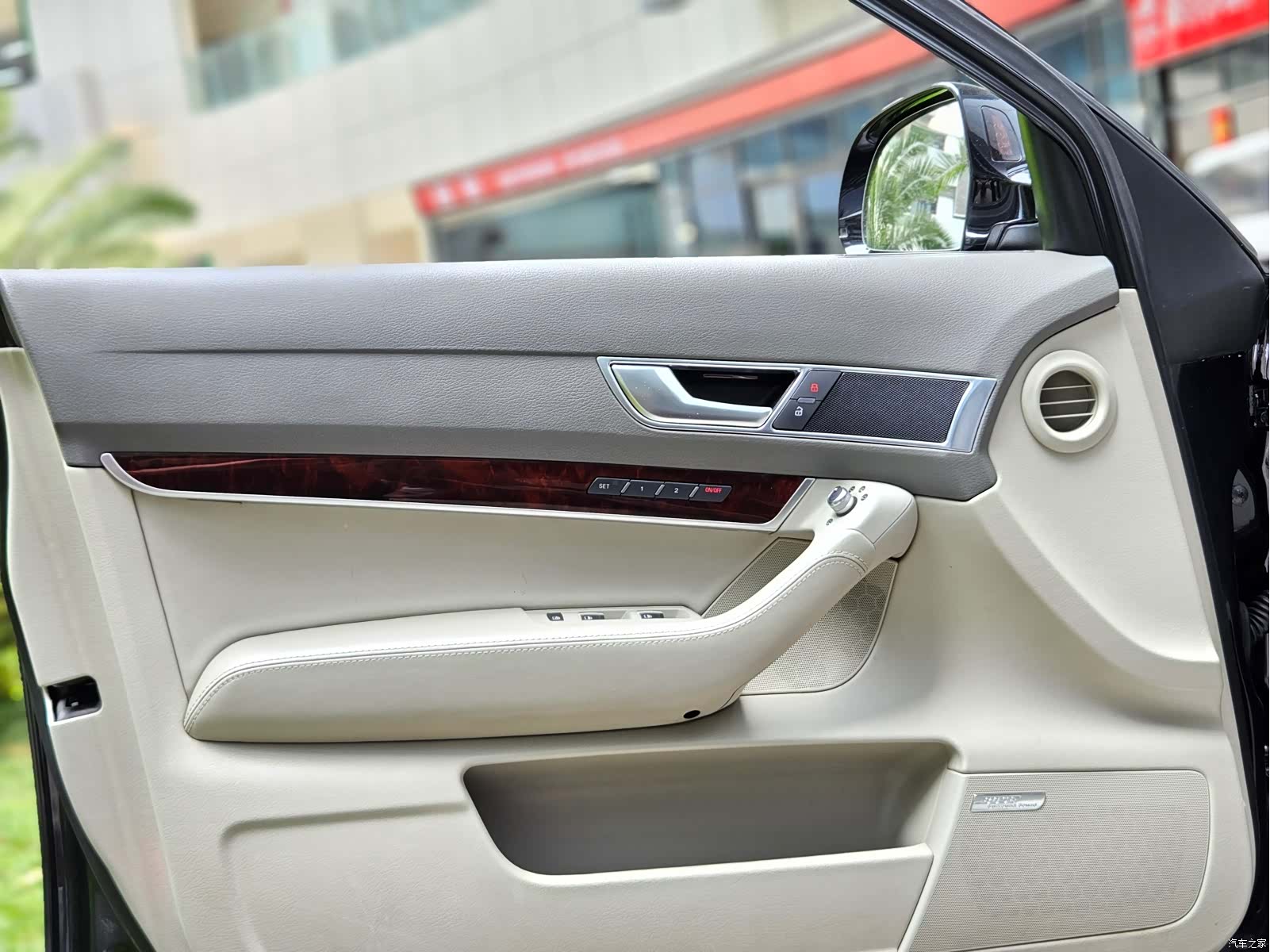 Audi A6L, 2011 все фото