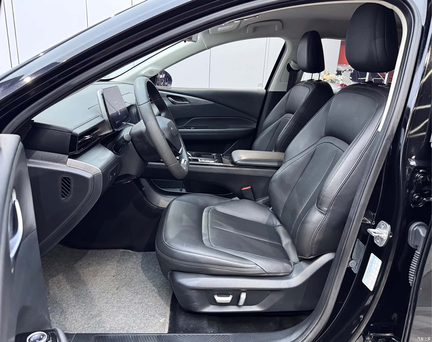 Wuling Starlight, 2024 9
