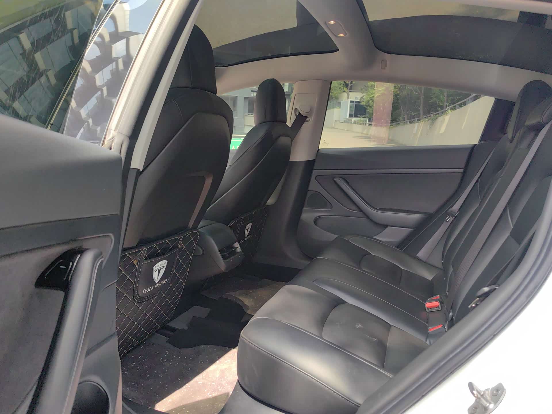 Tesla Model 3, 2020 6