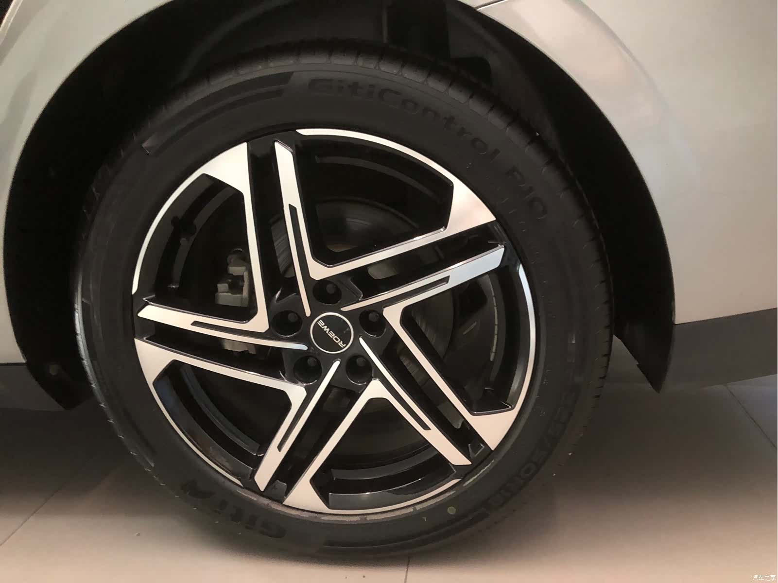Roewe D7, 2023 12