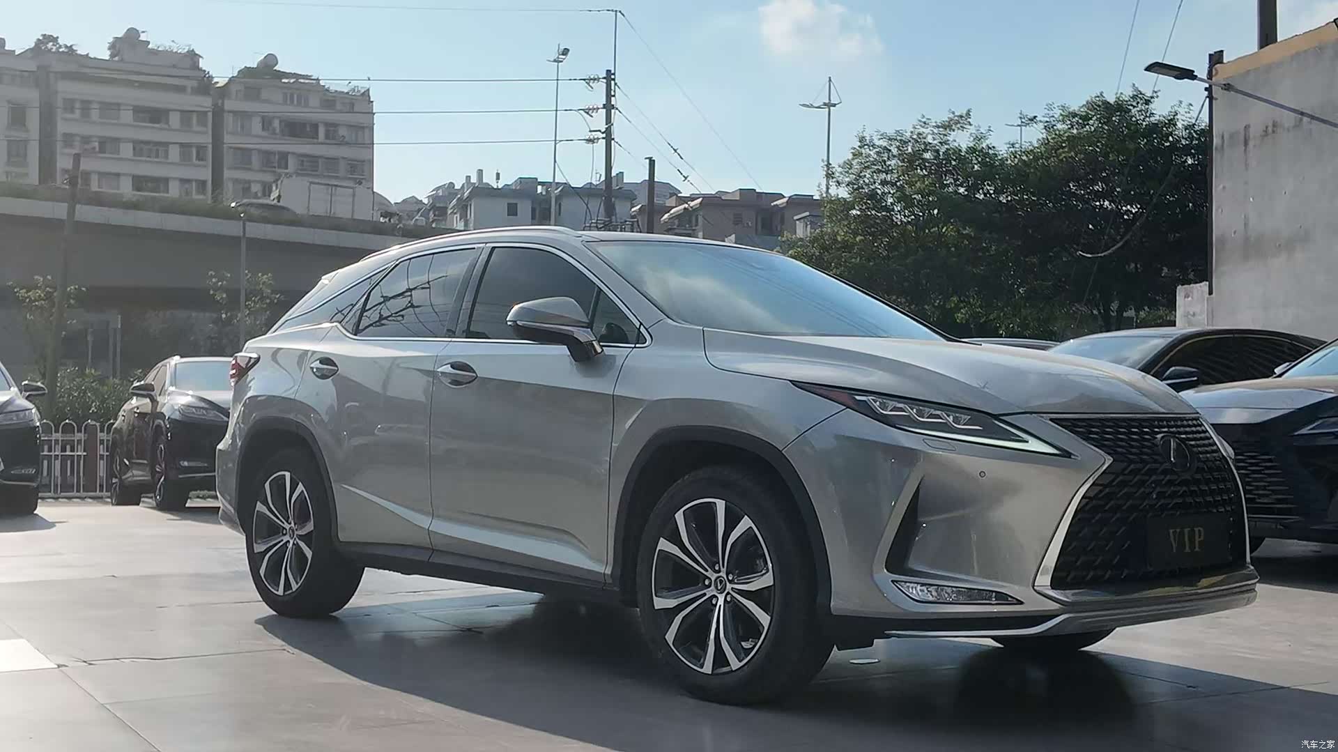 Lexus RX, 2022 3