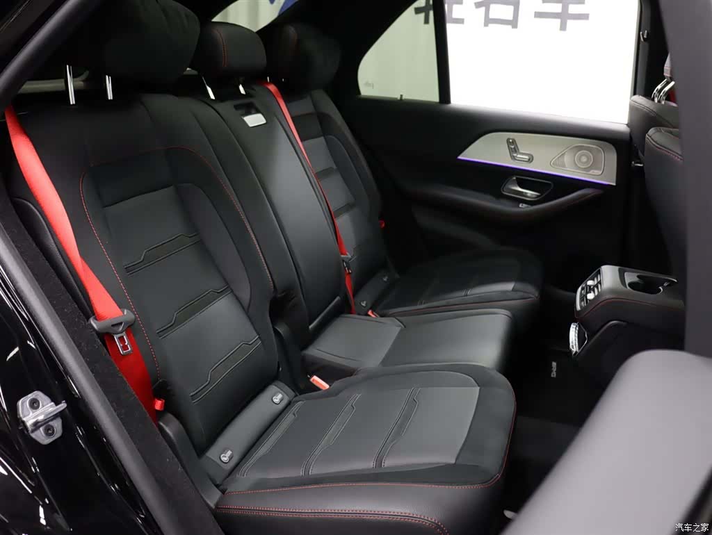 Mercedes-Benz GLE, 2024 25