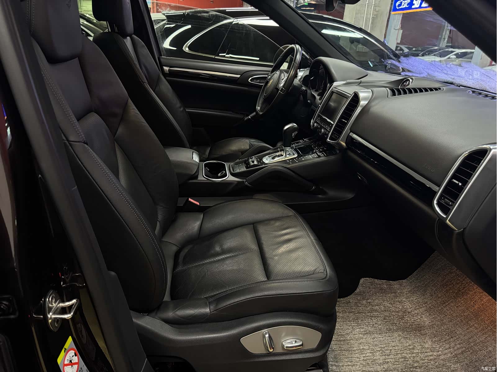 Porsche Cayenne, 2014 26