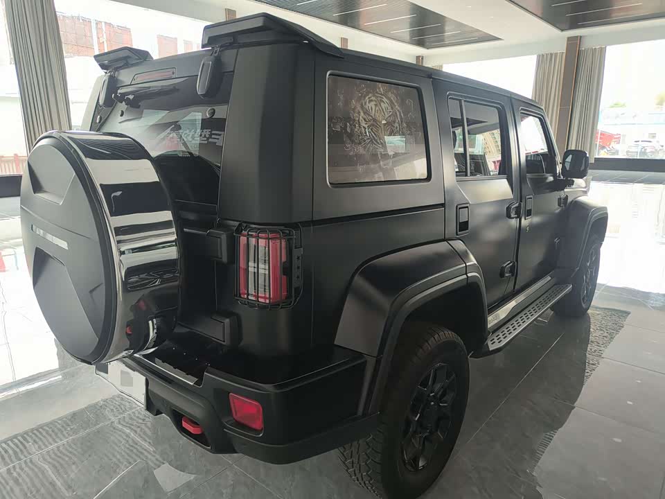 Beijing BJ40