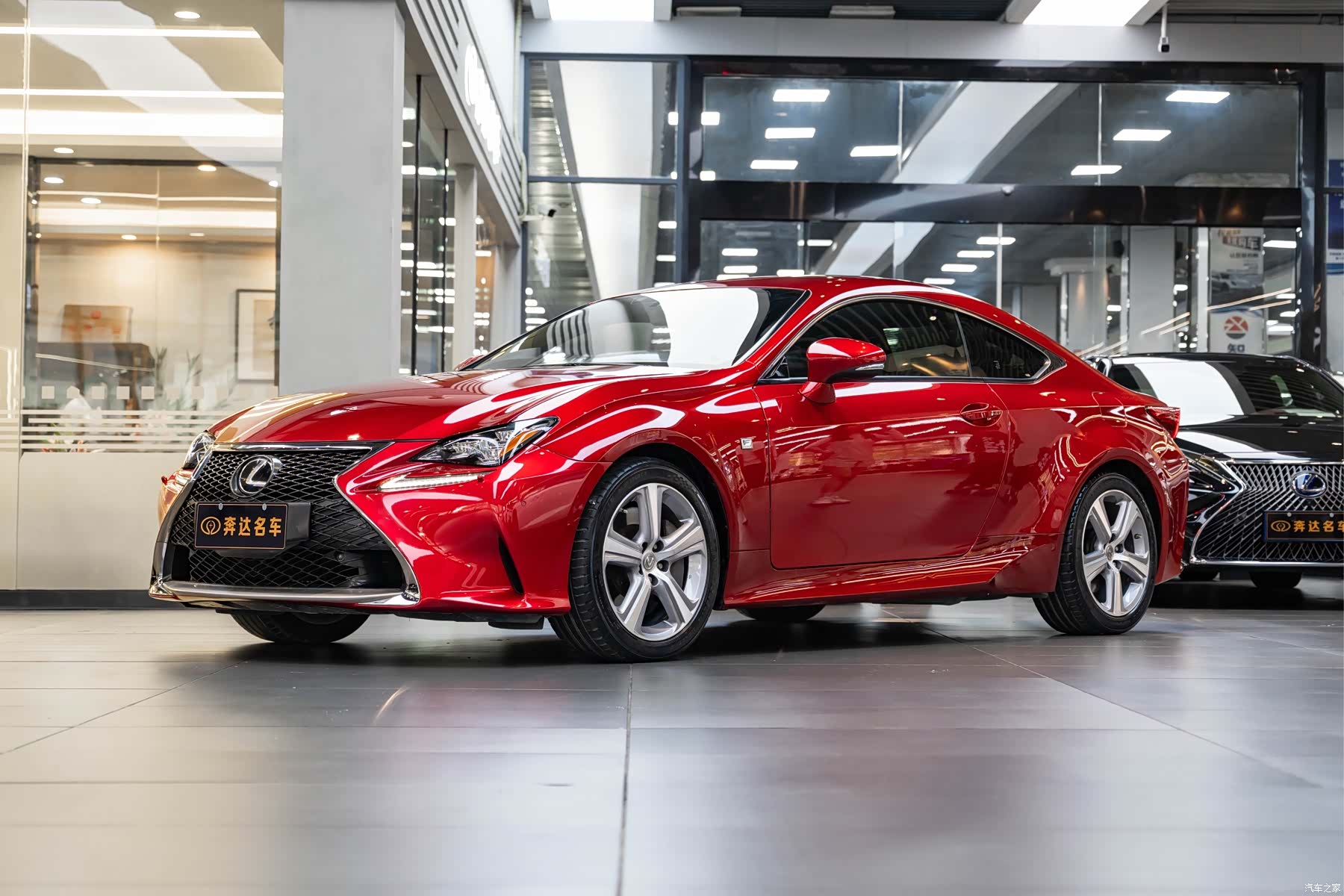 Lexus RC