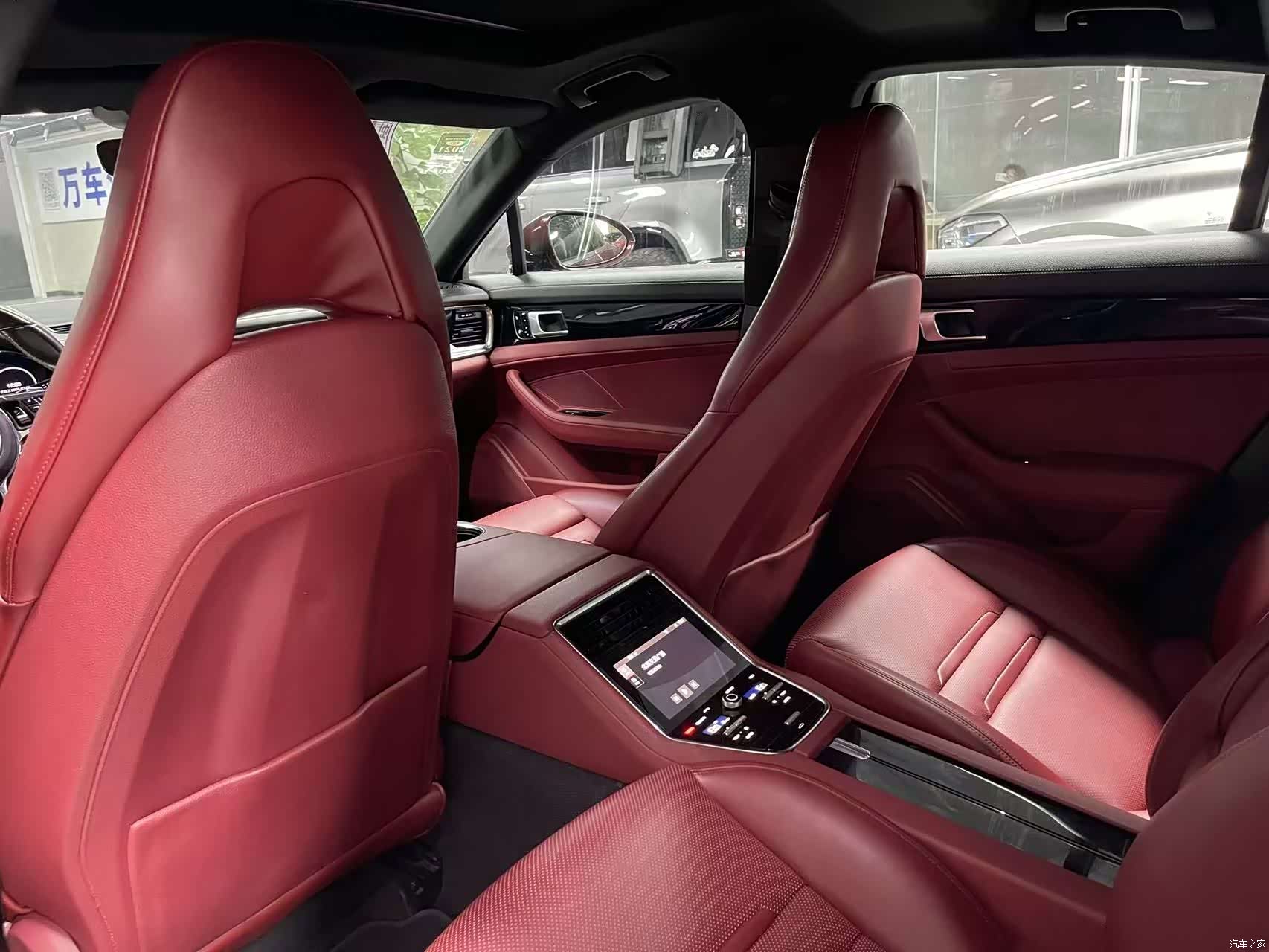 Porsche Panamera, 2018 7