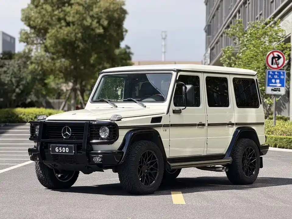 Mercedes-Benz G-class