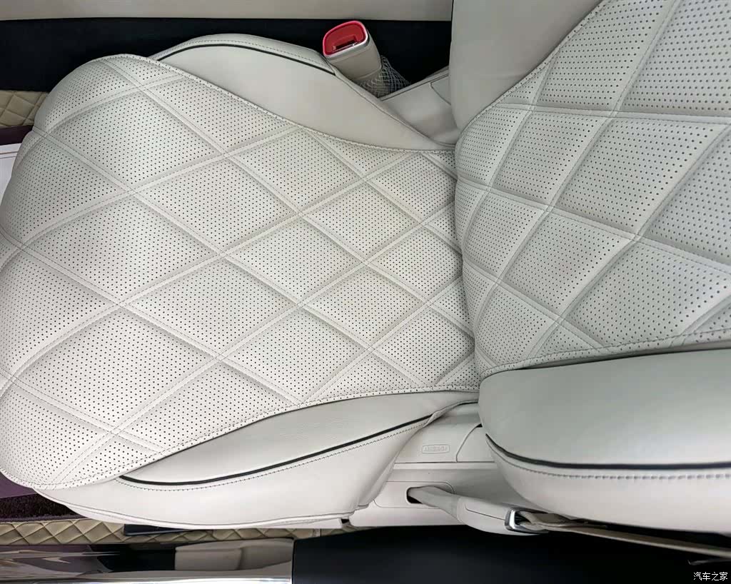 Maybach S-Class, 2022 11