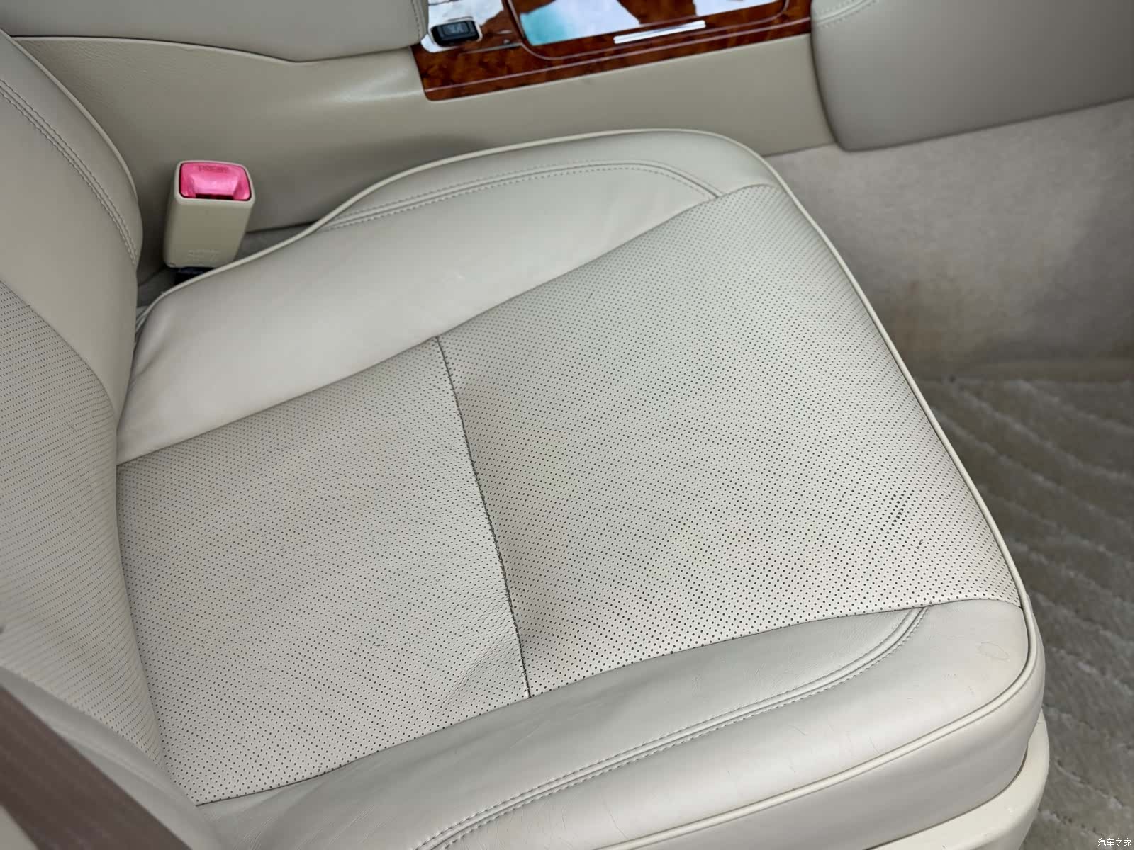 Toyota Crown, 2009 16