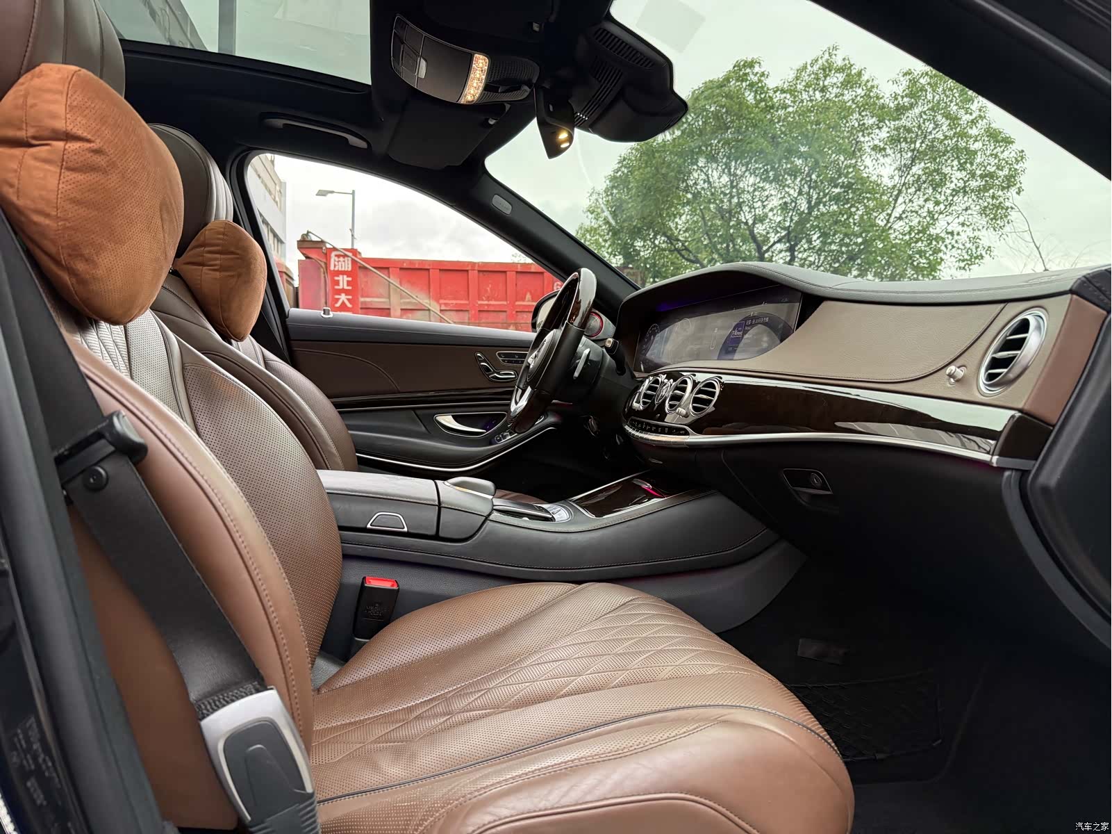 Maybach S-Class, 2019 12