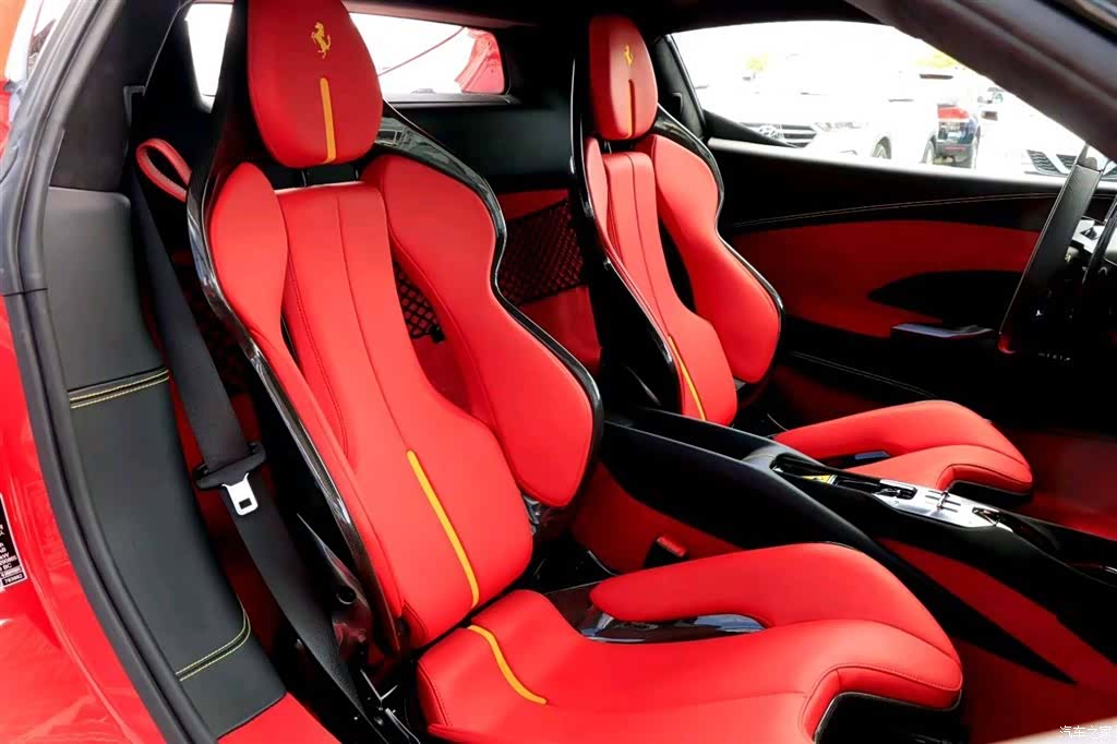 Ferrari 296, 2024 4