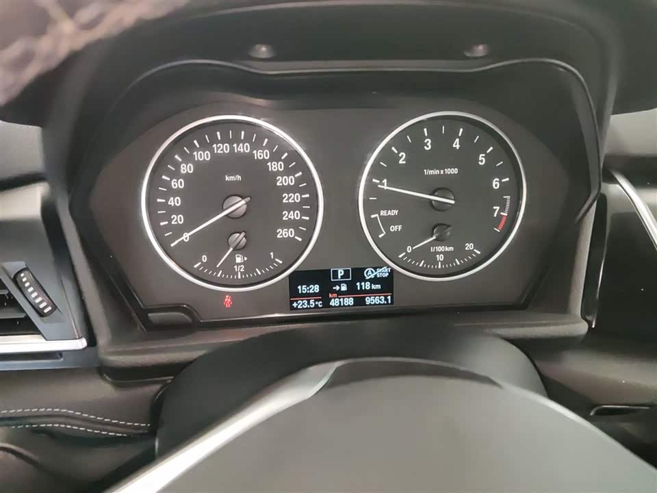 BMW 2 series multifunctional station wagon