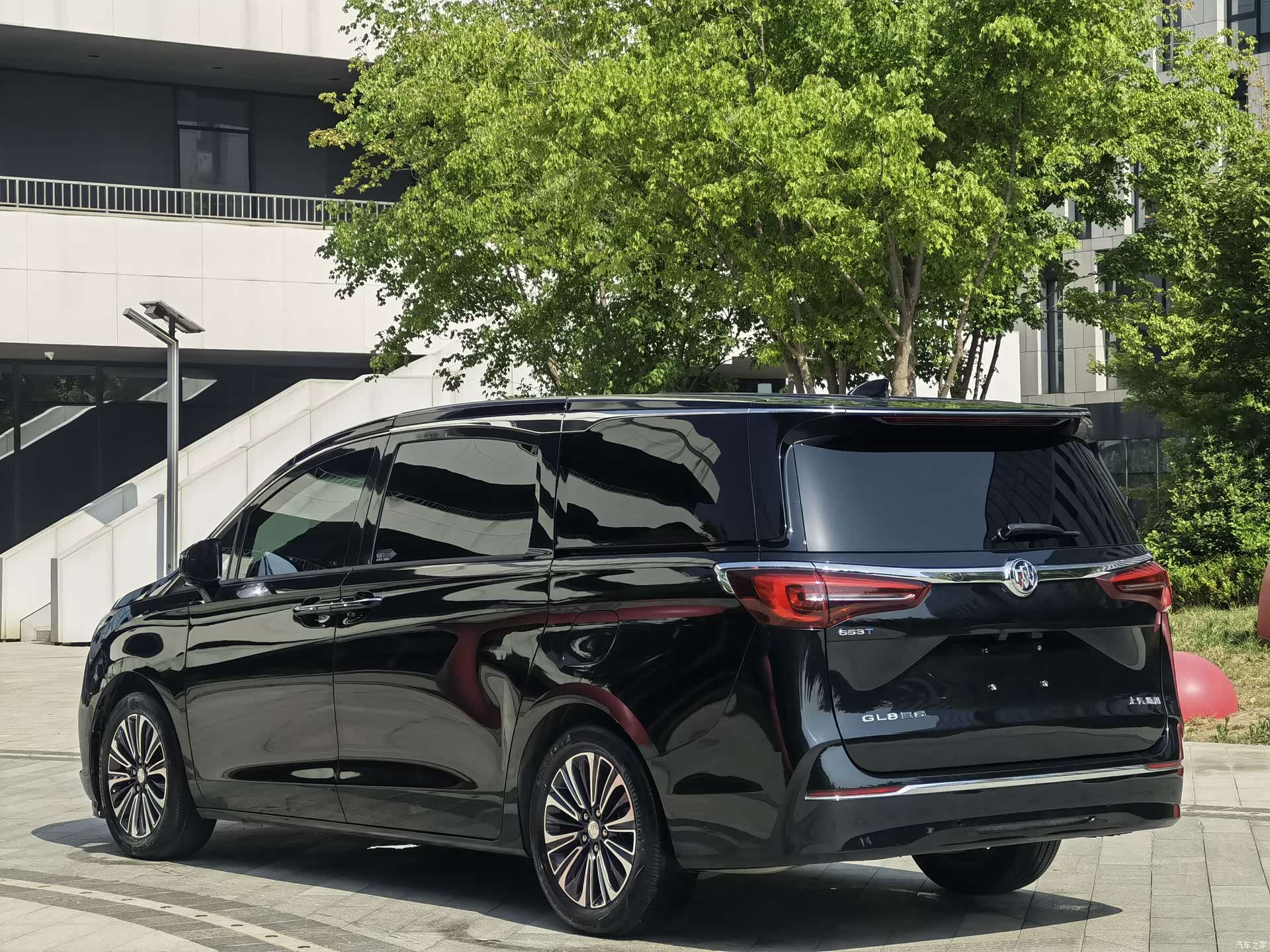 Buick GL8, 2022 6