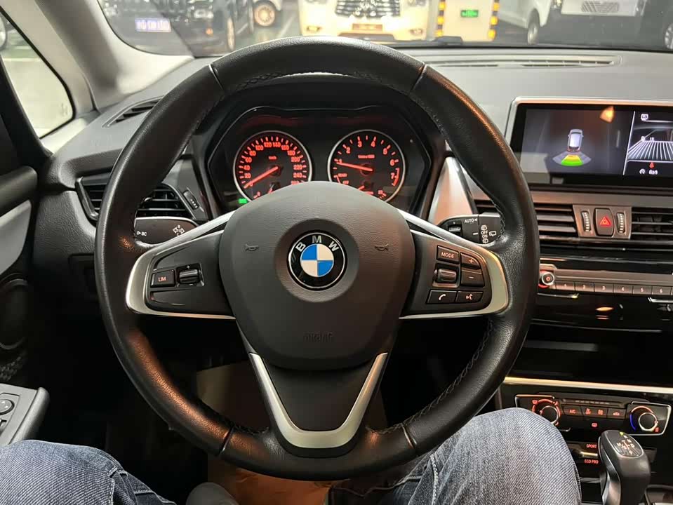 BMW 2 series station wagon