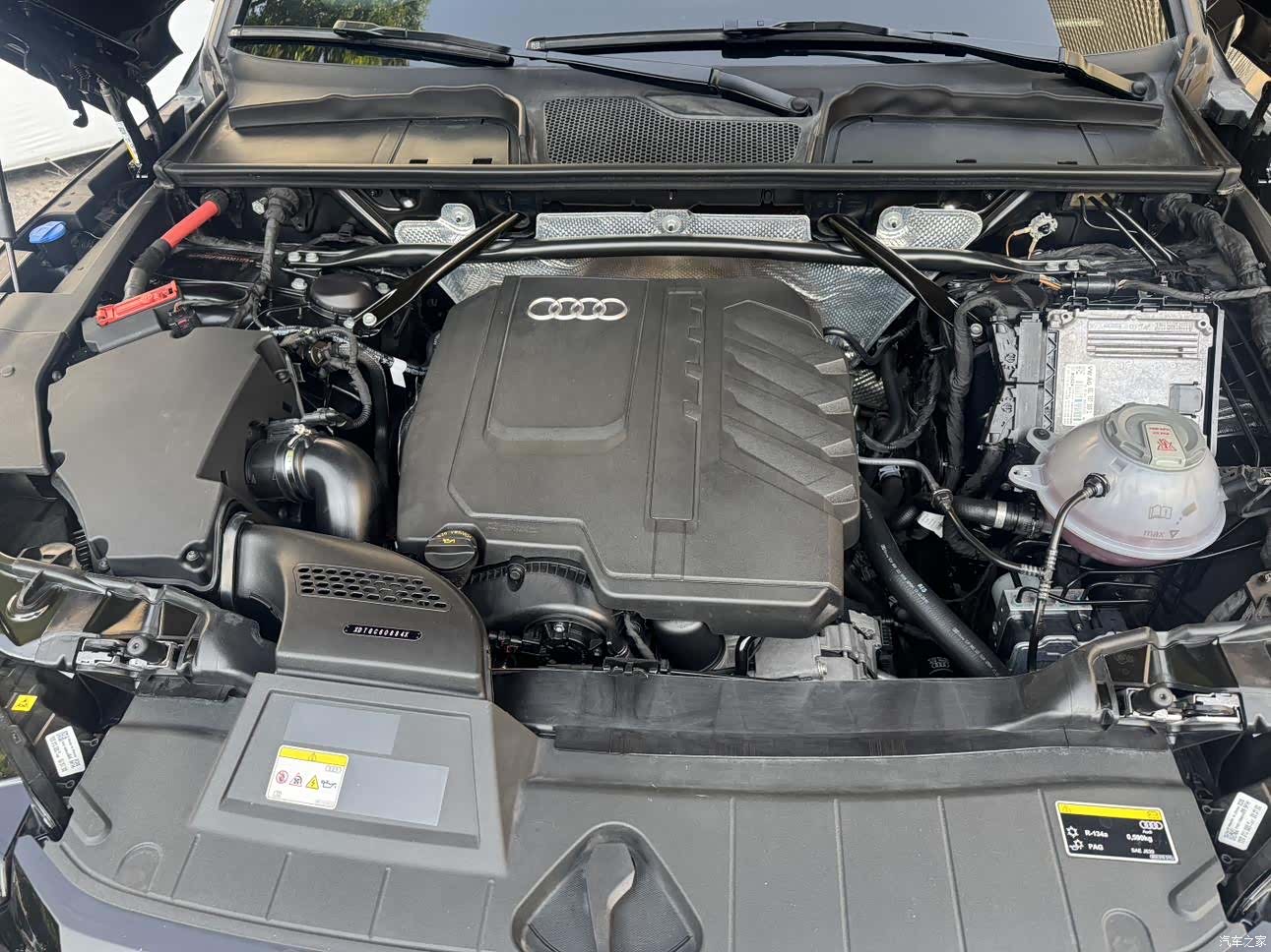 Audi Q5L, 2024 8