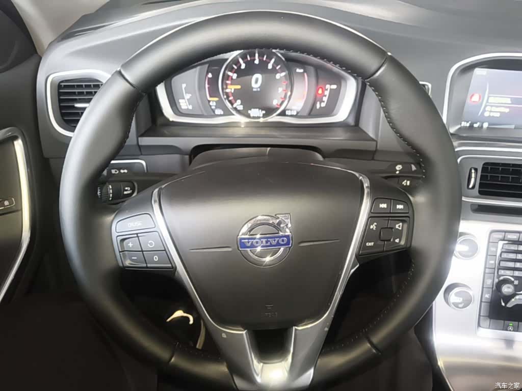 Volvo S60, 2016 11