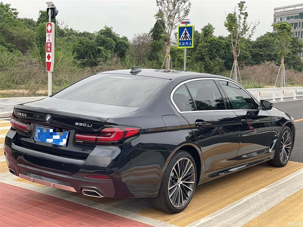 BMW 5 Series, 2022 3