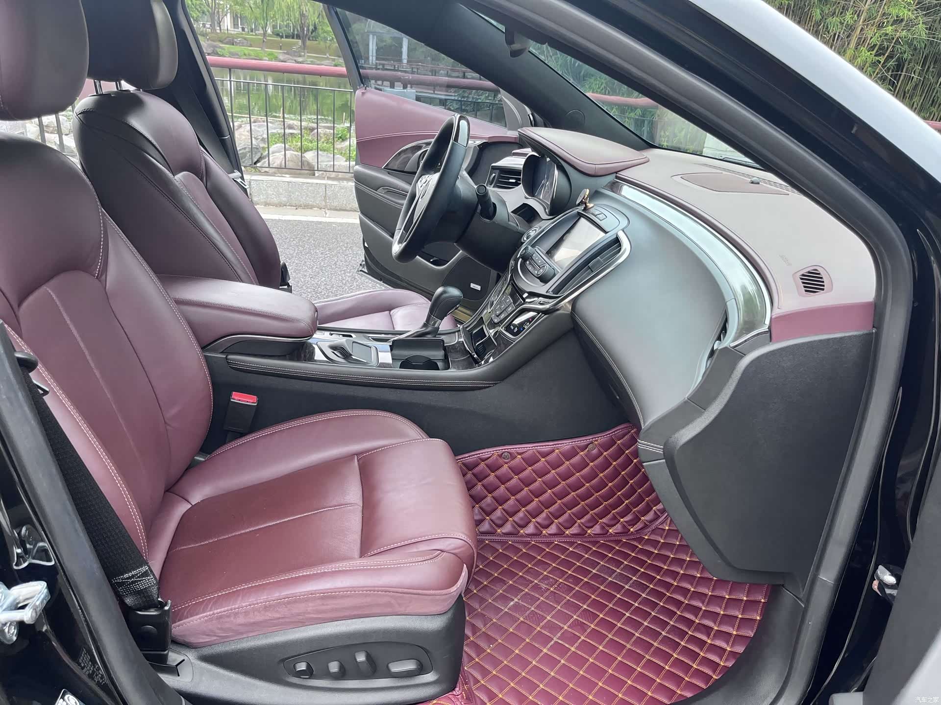 Buick LaCrosse, 2014 13