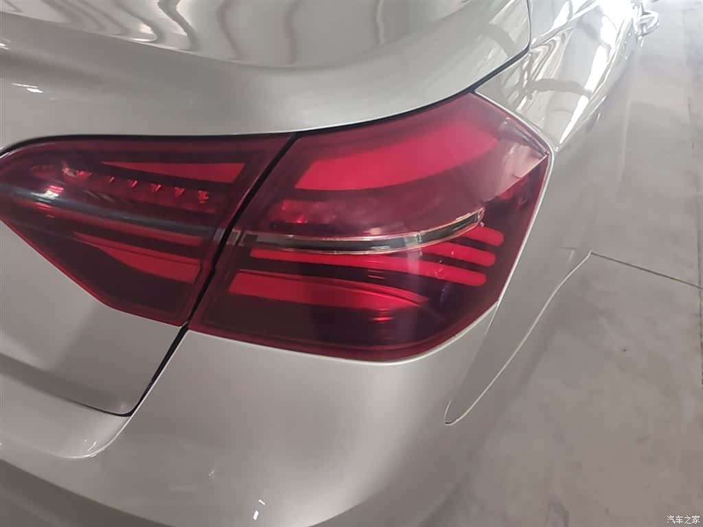 Geely Emgrand, 2018 8