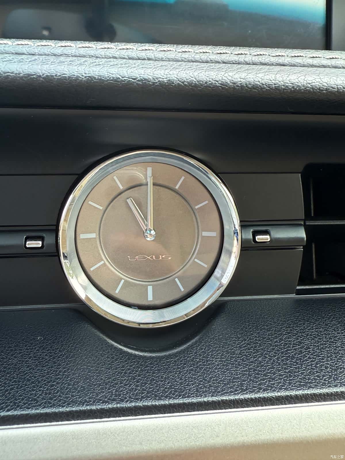 Lexus ES, 2014 15