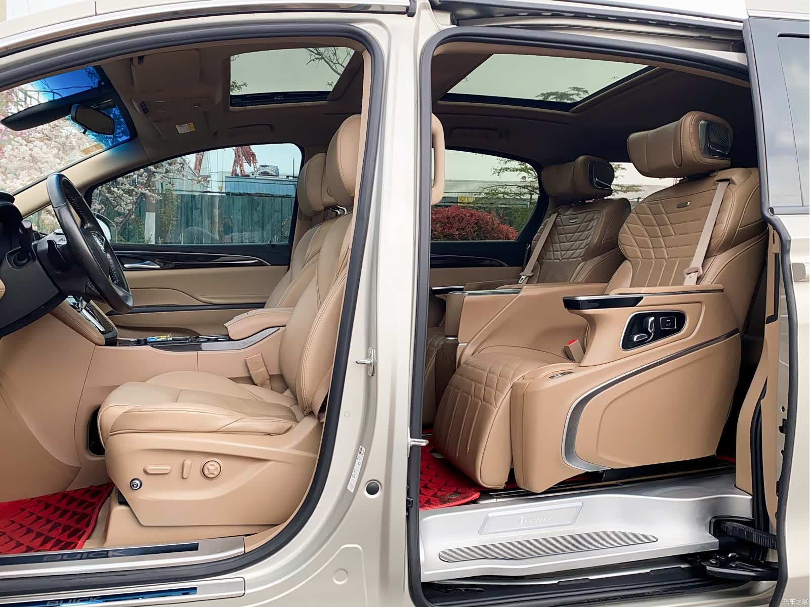 Buick GL8, 2018 18