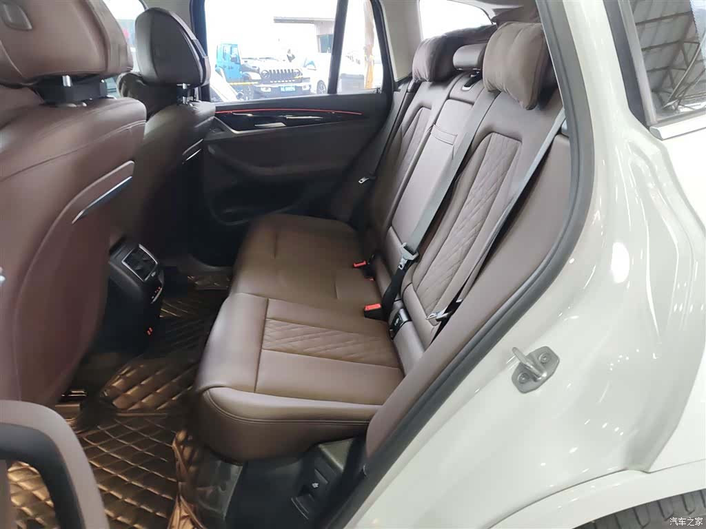 BMW X3, 2022 10