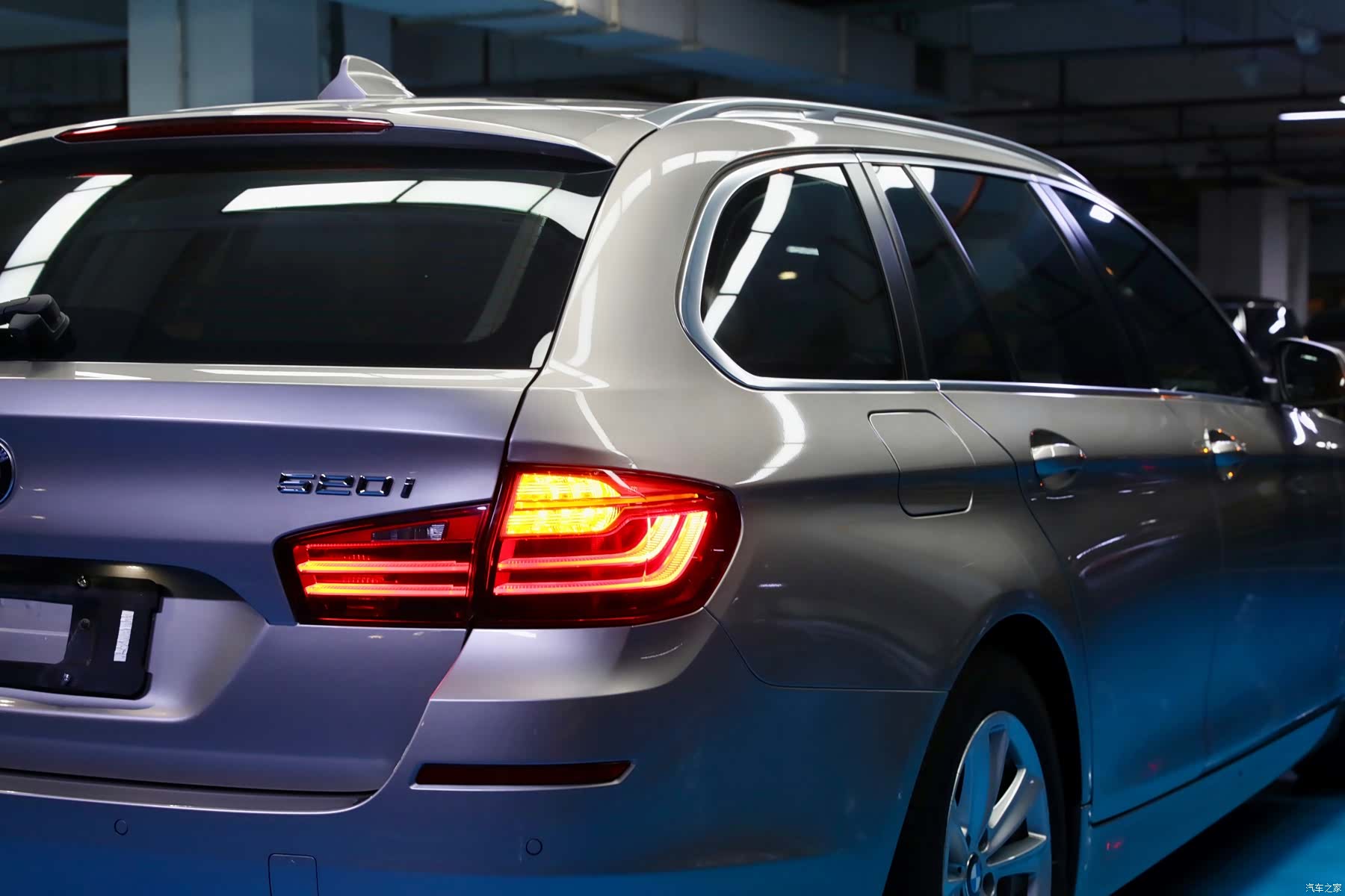 BMW 5 Series, 2017 все фото