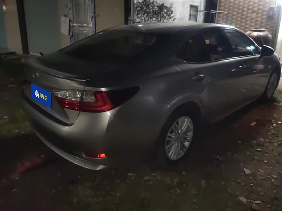 Lexus ES Lexus ES