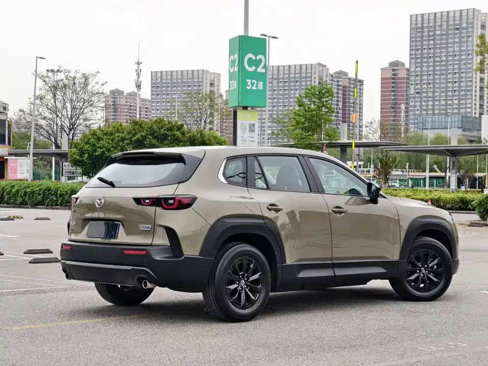 Mazda CX-50 line also