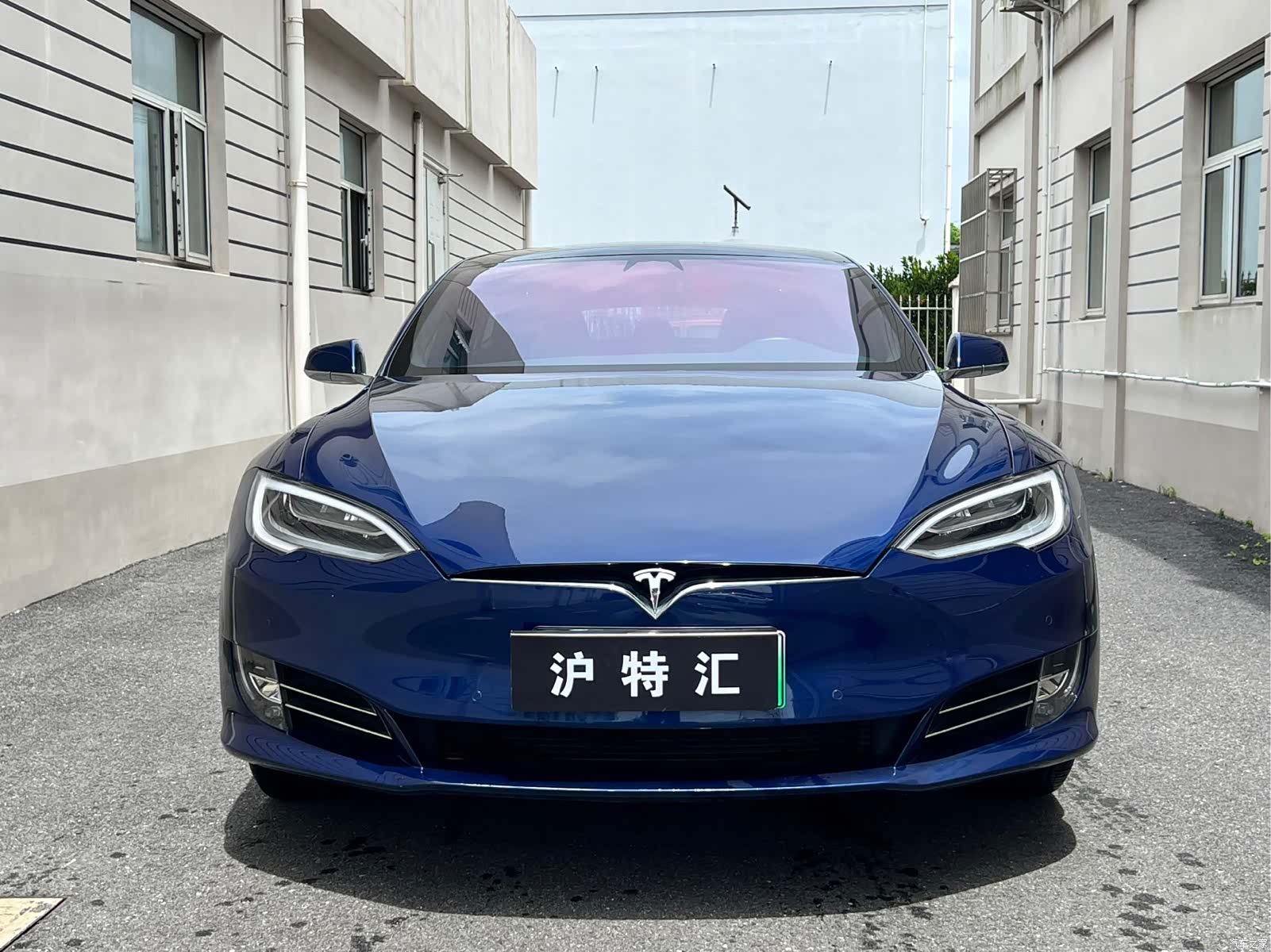 Tesla Model S, 2018 3