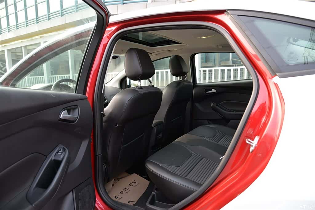 Ford Focus, 2017 все фото