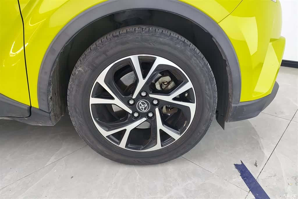 Toyota C-HR, 2019 6