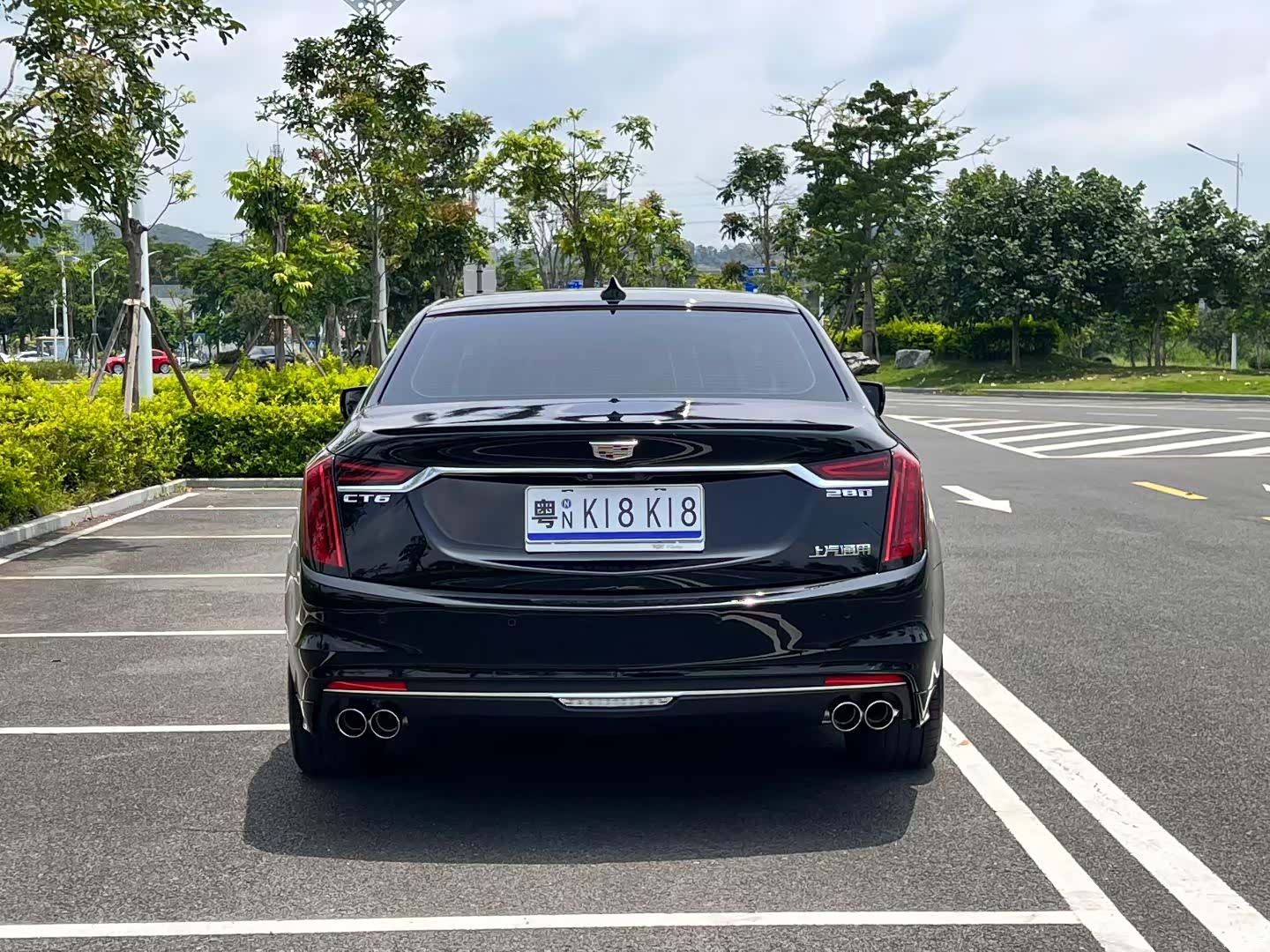 Cadillac CT6, 2022 все фото