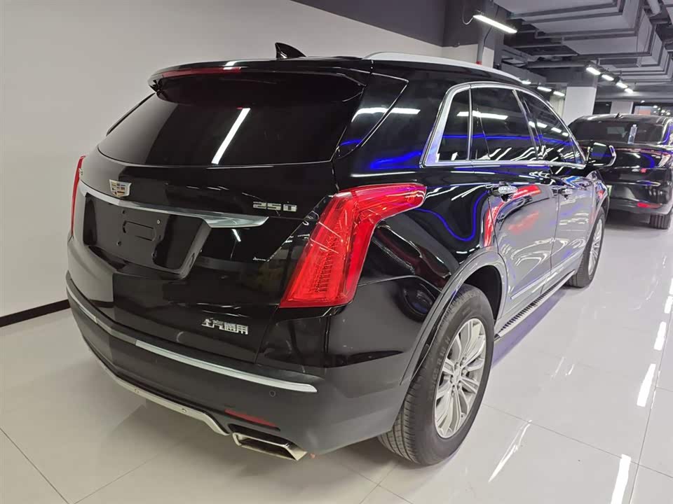 Cadillac XT5