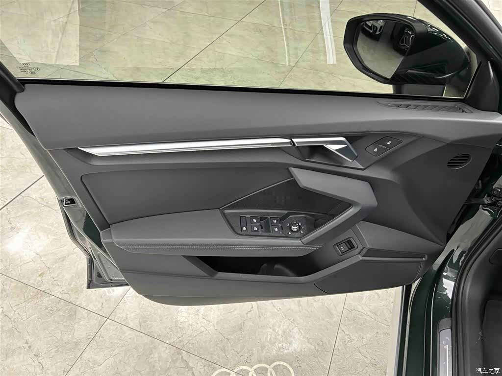 Audi A3, 2023 10