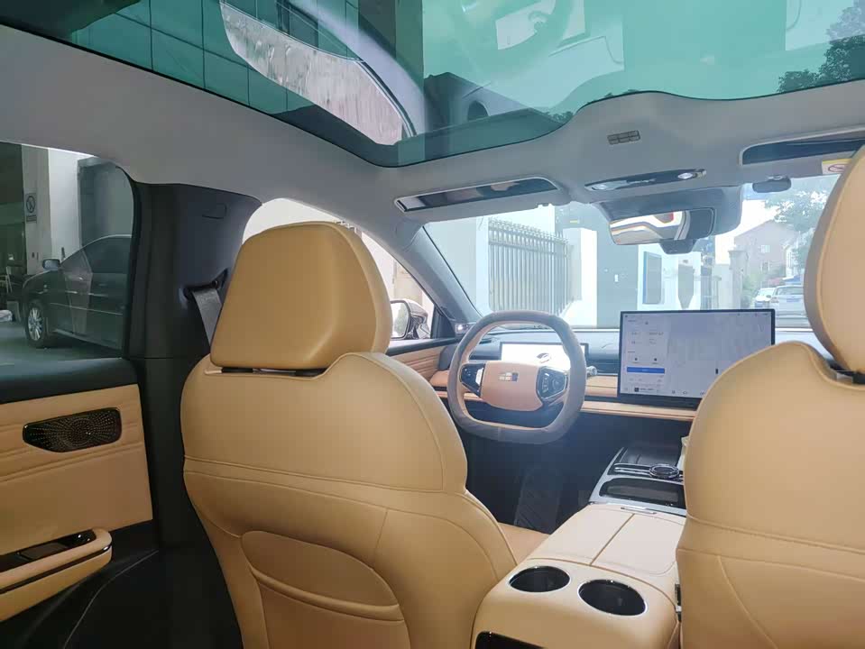 Geely Galaxy Galaxy Sparkle 8