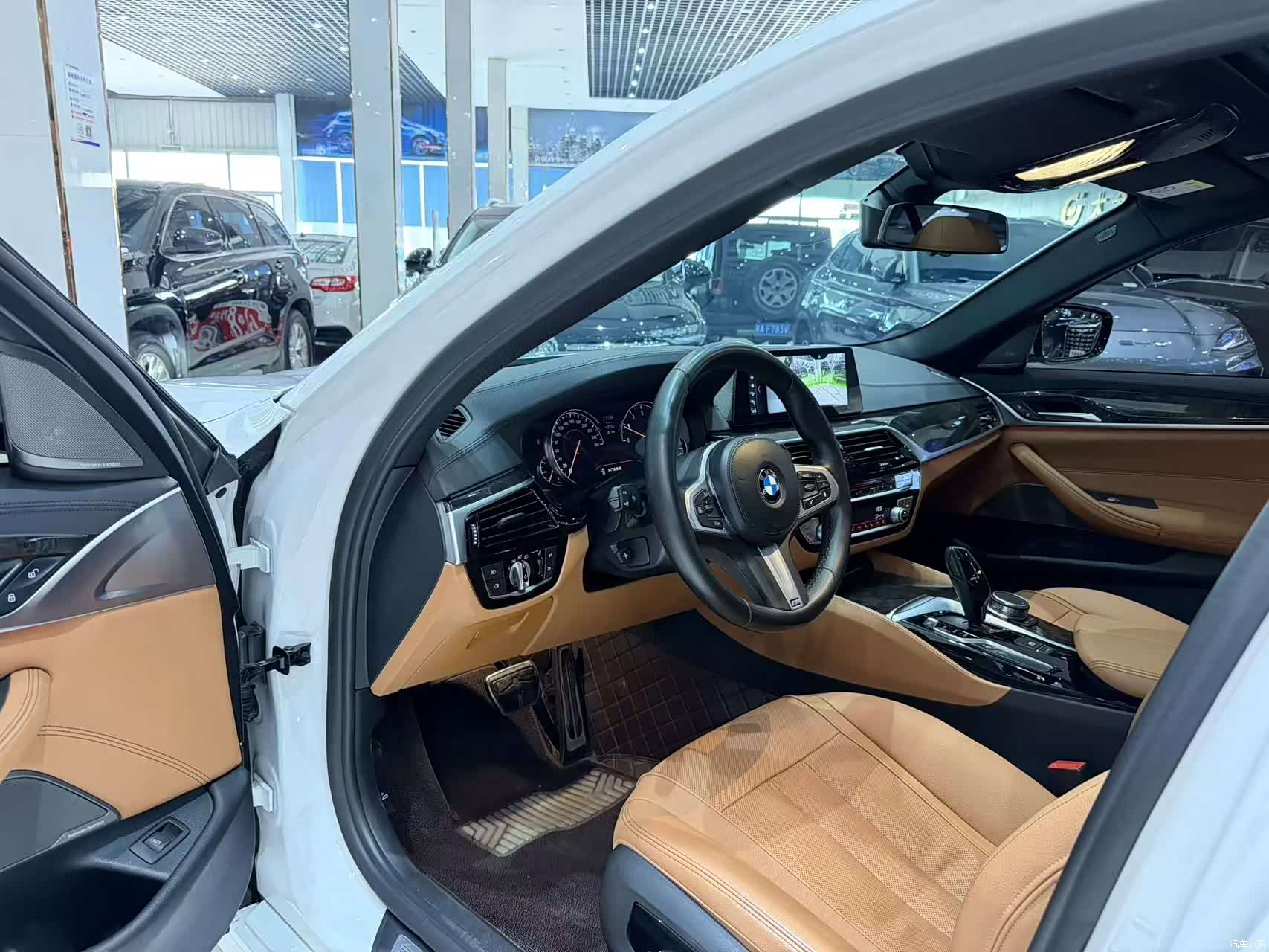 BMW 5 Series, 2018 10