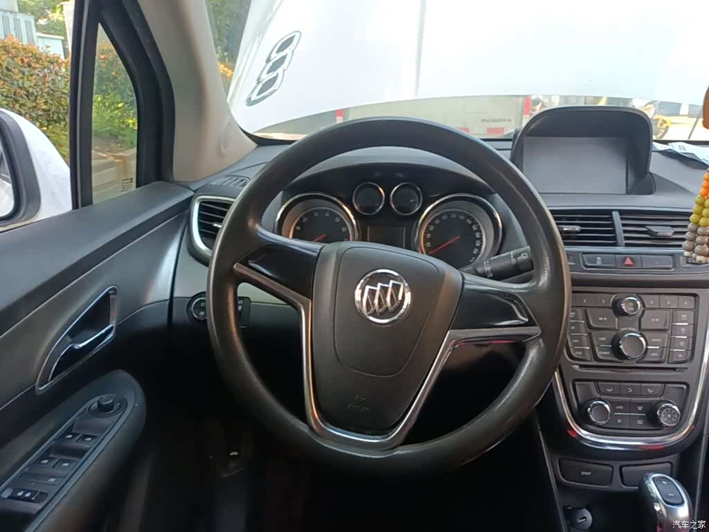Buick Encore, 2015 11
