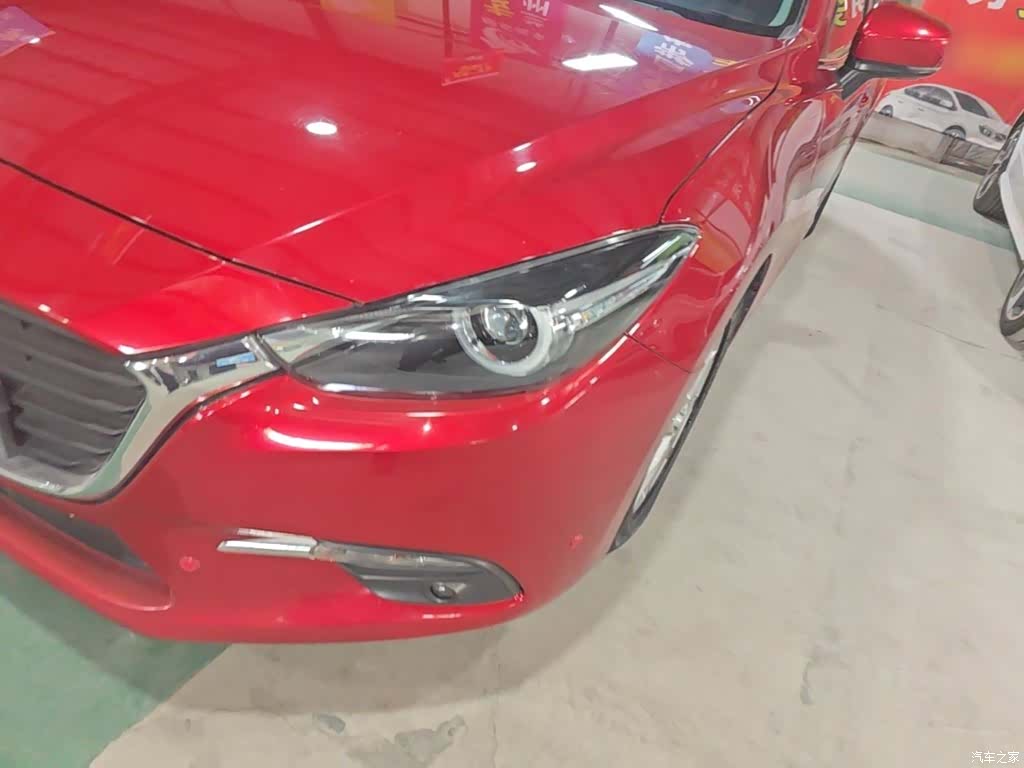Mazda Mazda3, 2019 24