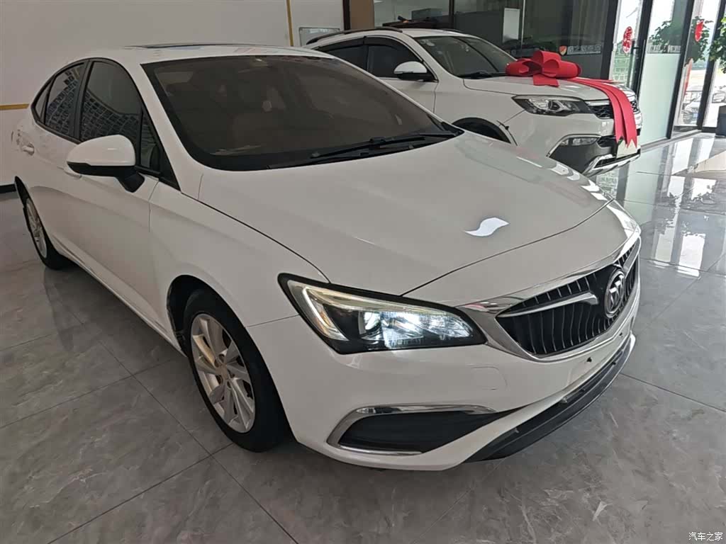Buick Verano, 2018 4