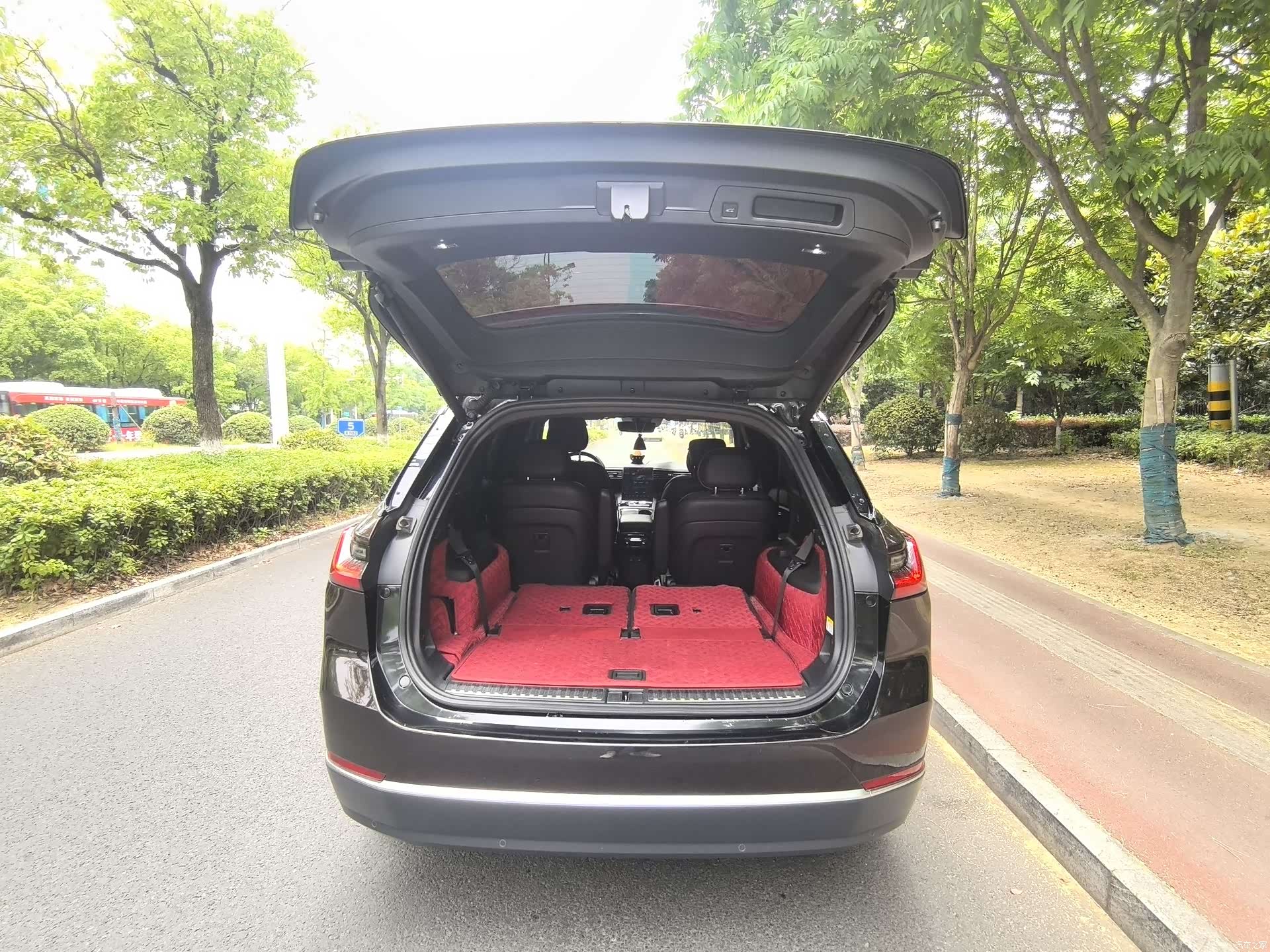 NIO ES8, 2020 21