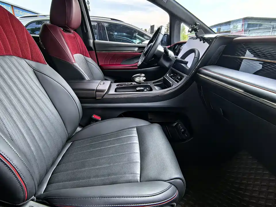 Trumpchi Trumpchi M8