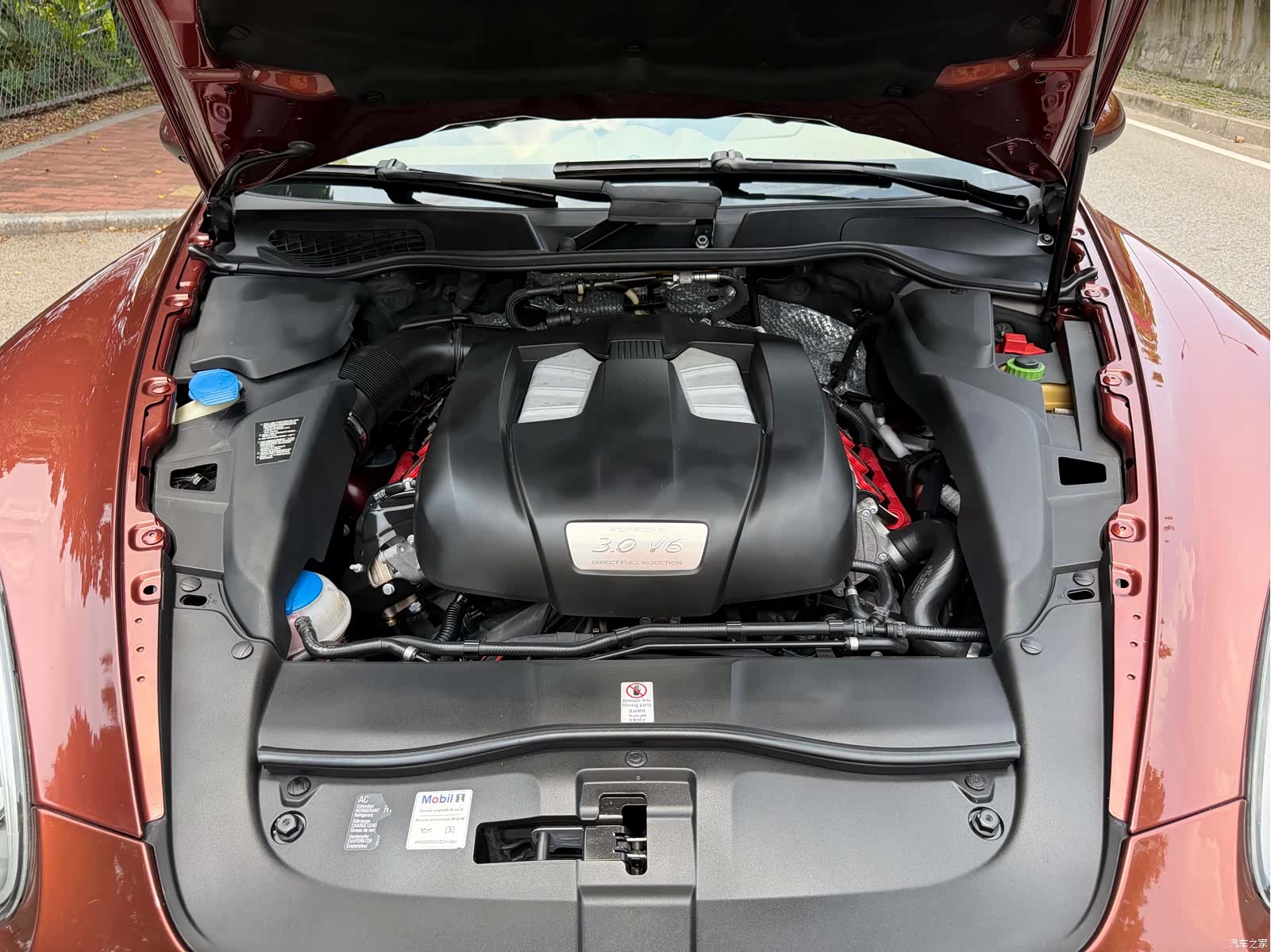 Porsche Cayenne, 2012 9