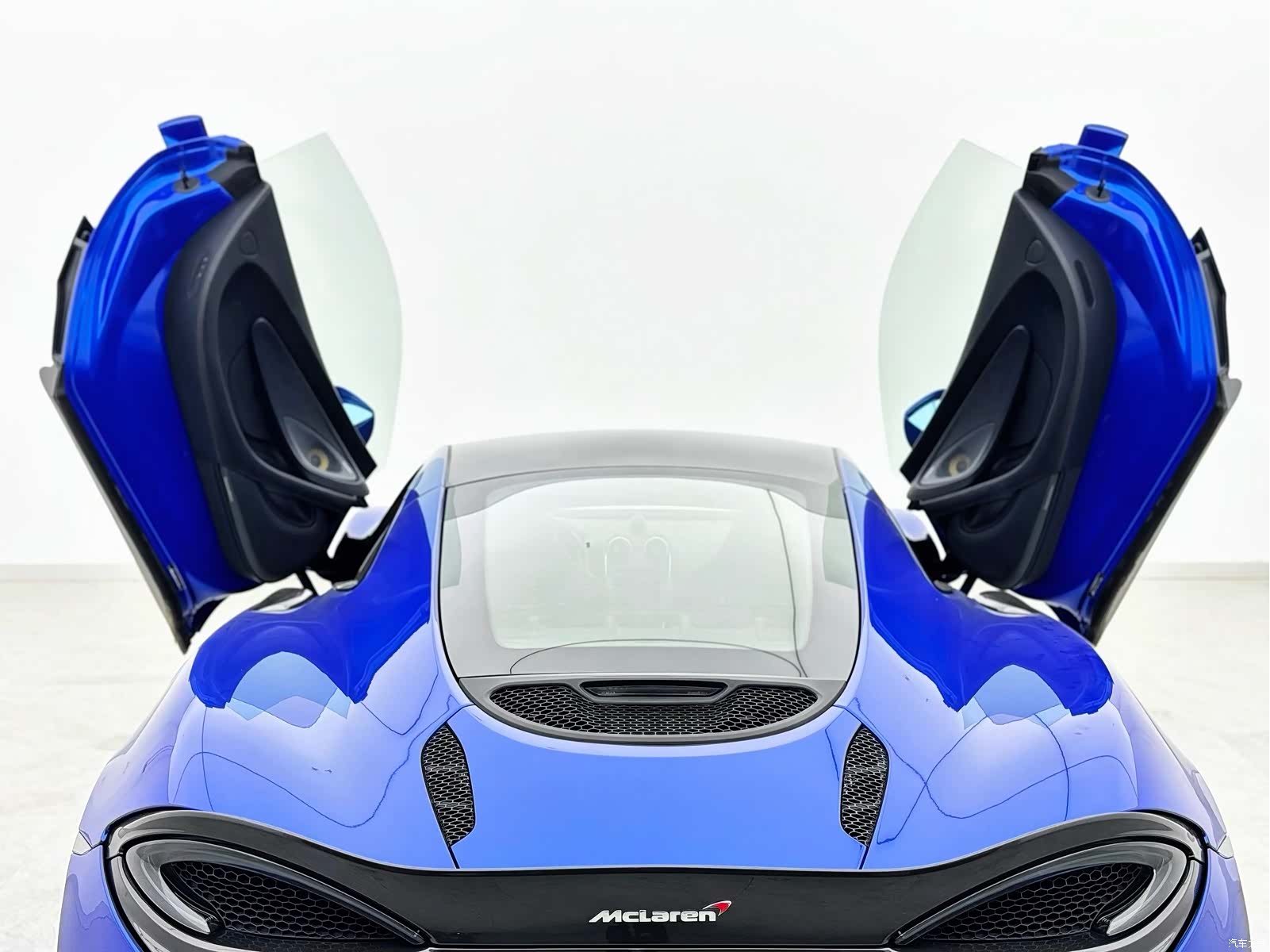 McLaren GT, 2018 4