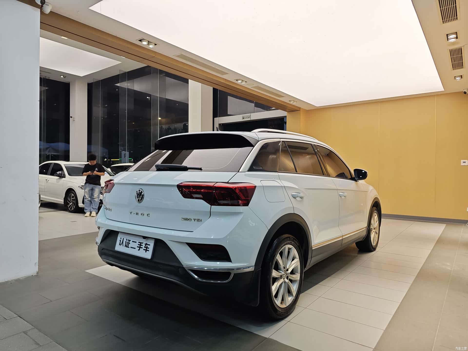 Volkswagen T-ROC, 2020 30