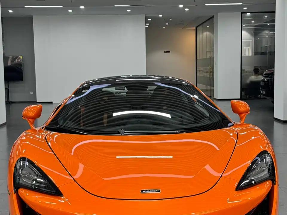 McLaren 570