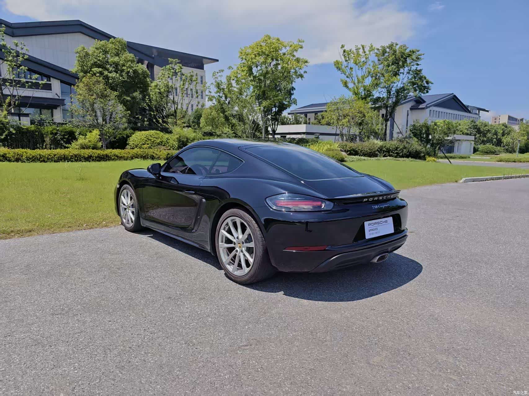 Porsche Cayman, 2023 7